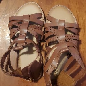 NWOT GIRL SIZE 10 SANDALS